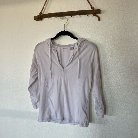 Danskin white workout top - Picture 1 of 3